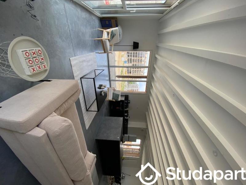 Chambre - 12 m² - 1 pièce