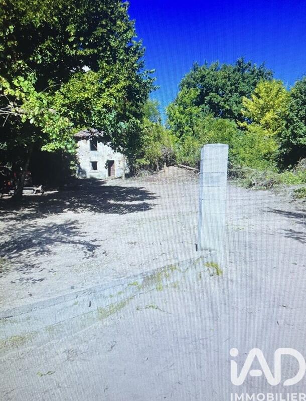 Terrain agricole - 2 103 m²