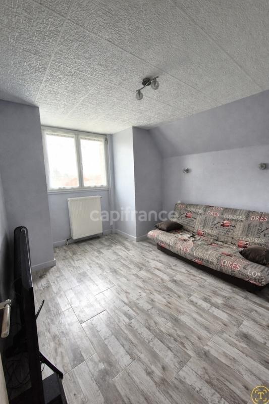 Maison - 218 m² - 10 pièces