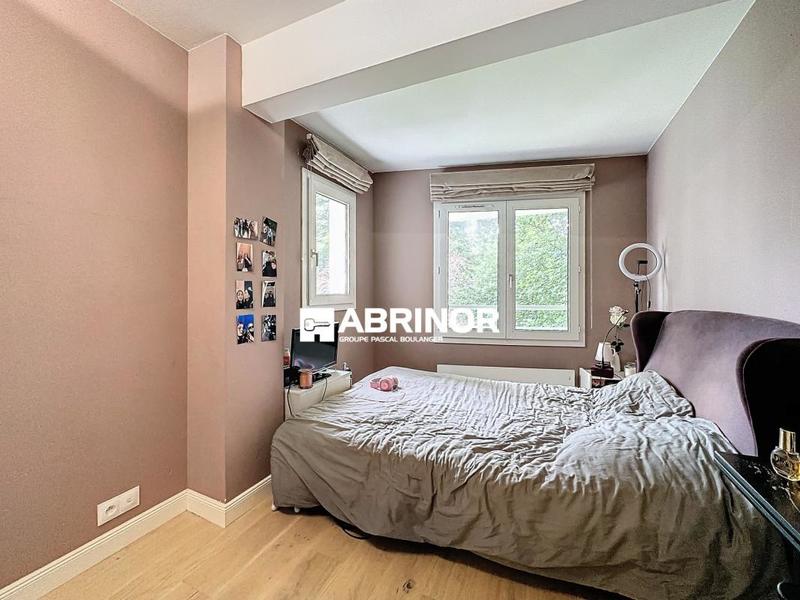 Appartement - 128 m² - 4 pièces