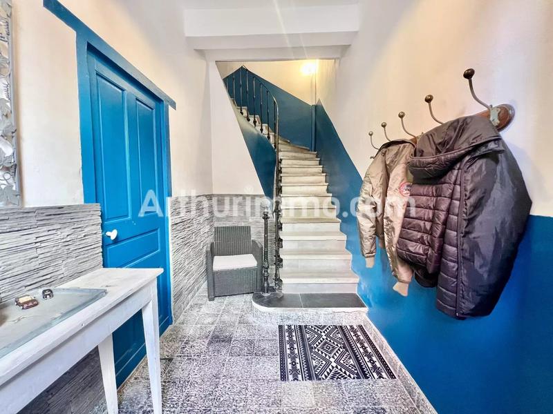 Maison - 90 m² - 6 pièces