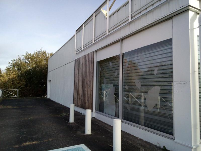 Local commercial - 900 m²