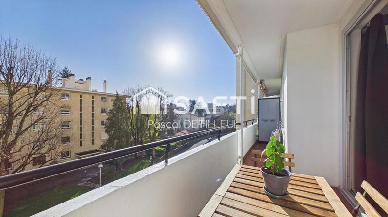 Appartement - 72 m² - 4 pièces