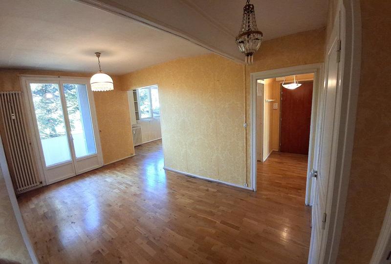 Appartement - 72 m² - 3 pièces