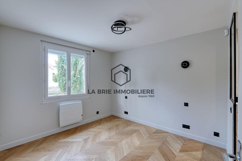 Maison - 91 m² - 5 pièces