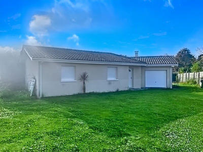 Maison - 96 m² - 4 pièces