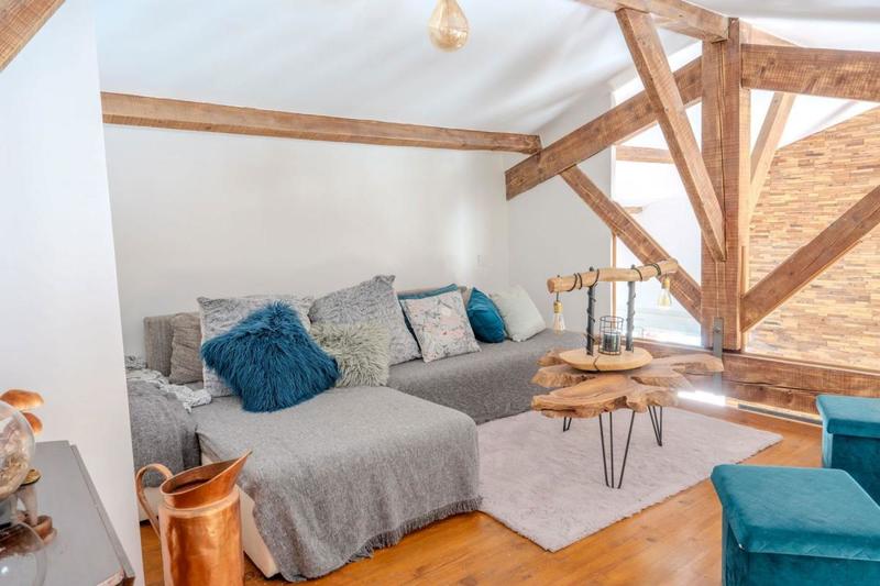 Maison - 210 m² - 5 pièces