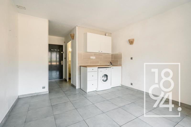 Studio - 20 m² - 1 pièce