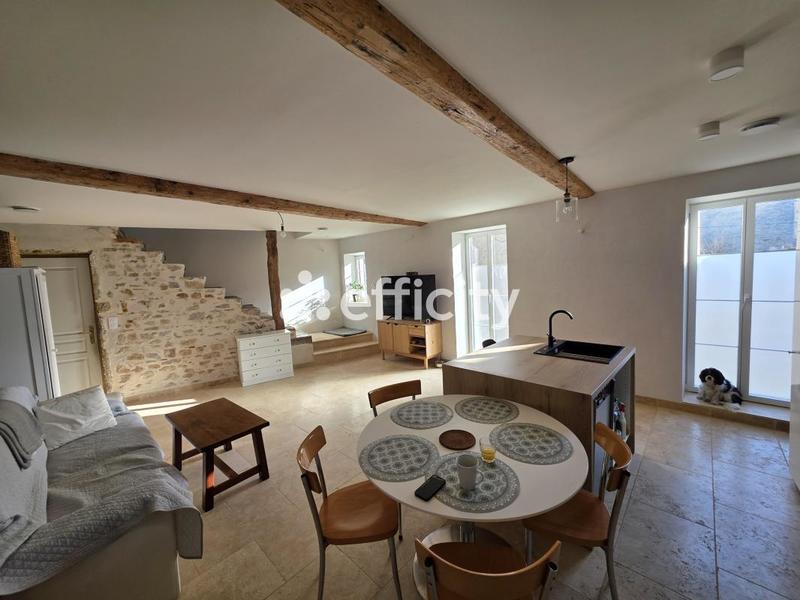 Maison - 101 m² - 5 pièces