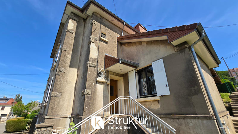 Maison - 127 m² - 6 pièces