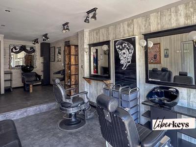 Local d'activité / Entrepôt - 23 m²