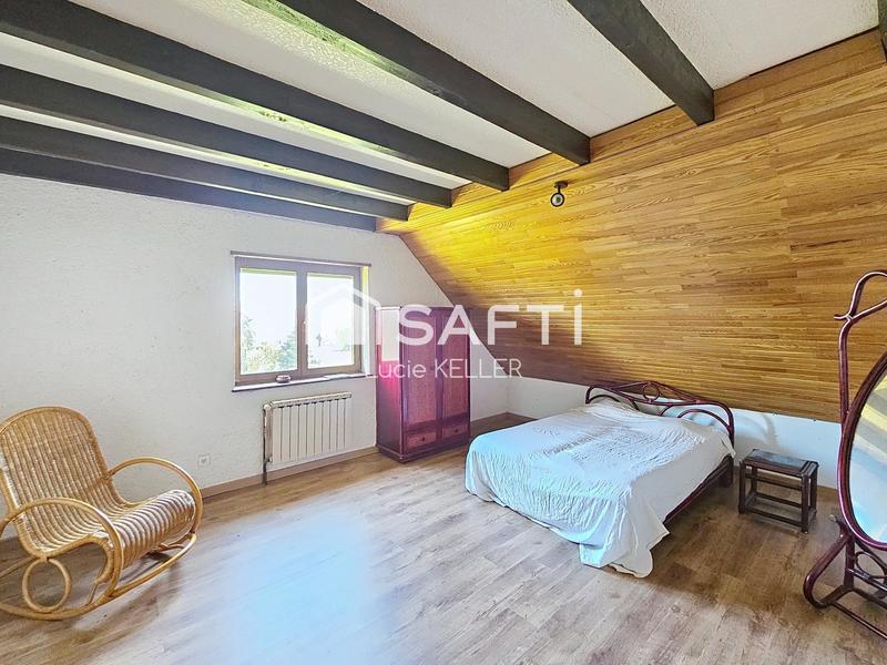 Maison - 230 m² - 7 pièces