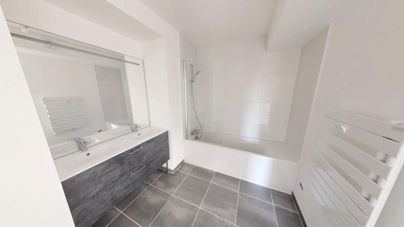 Appartement - 97 m² - 4 pièces