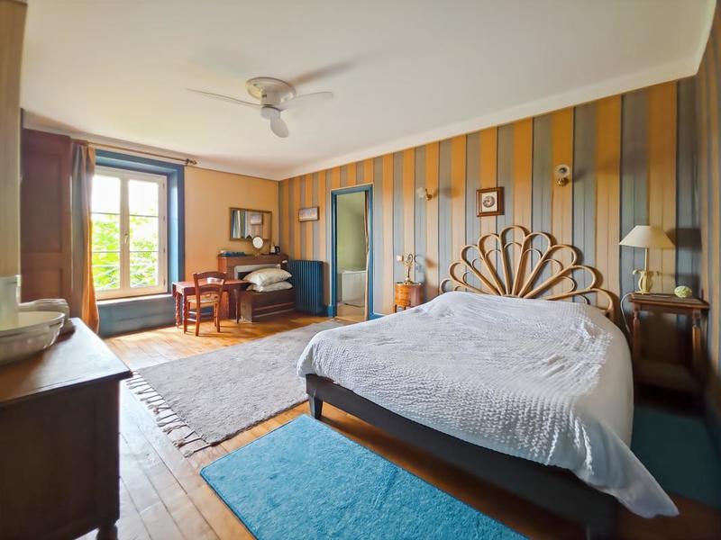 Maison de maîtres - 484 m² - 16 pièces