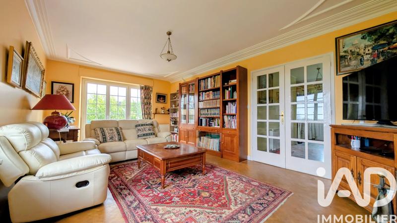 Maison - 177 m² - 10 pièces