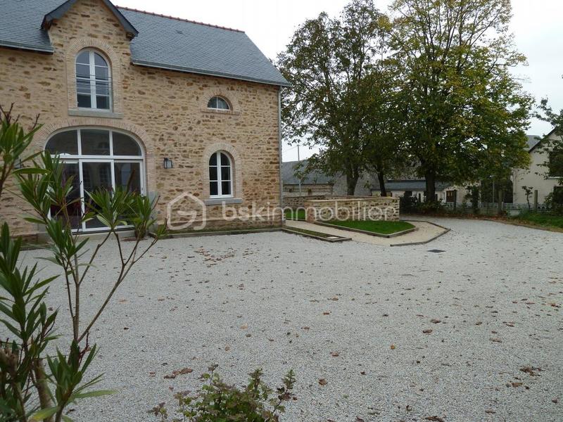 Immeuble - 253 m² - 11 pièces