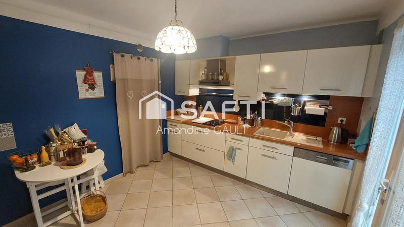 Maison - 100 m² - 5 pièces