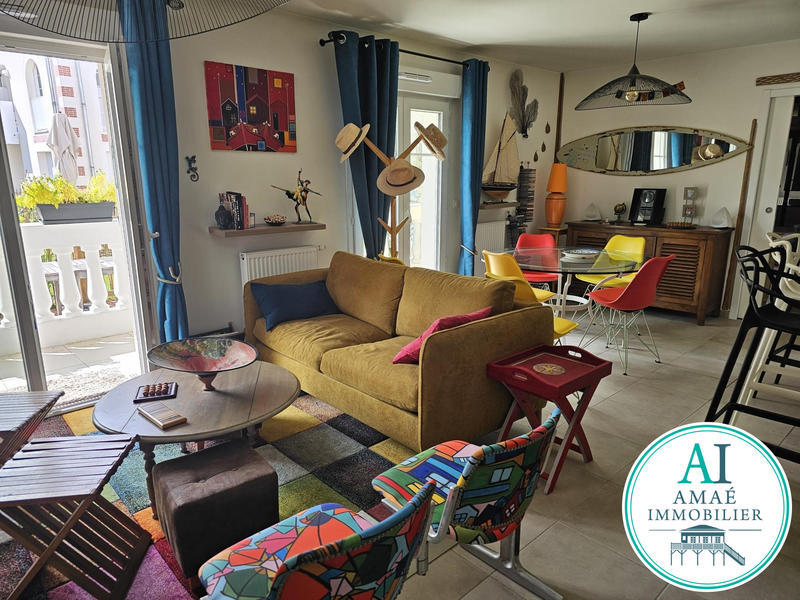 Appartement - 65 m² - 2 pièces