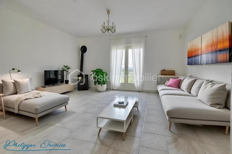 Pavillon - 149 m² - 7 pièces