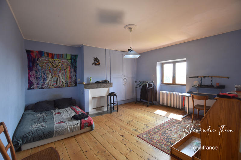 Maison bourgeoise - 361 m² - 12 pièces