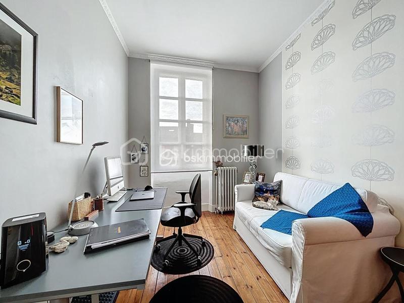 Maison ancienne - 244 m² - 9 pièces