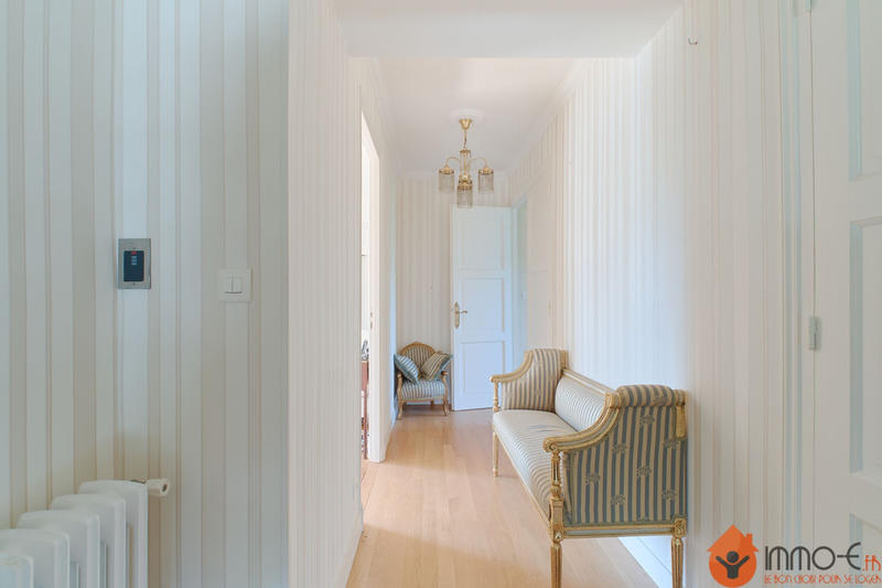 Propriété - 200 m² - 6 pièces