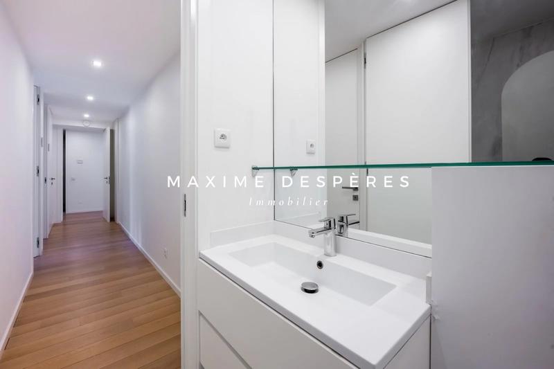 Appartement - 139 m² - 5 pièces