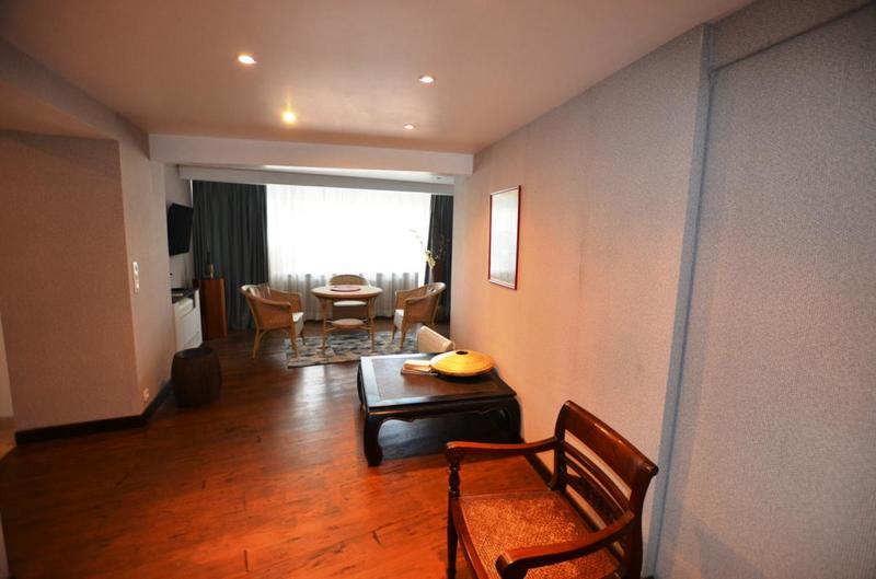 Maison chambre d'hôtes - 572 m² - 15 pièces