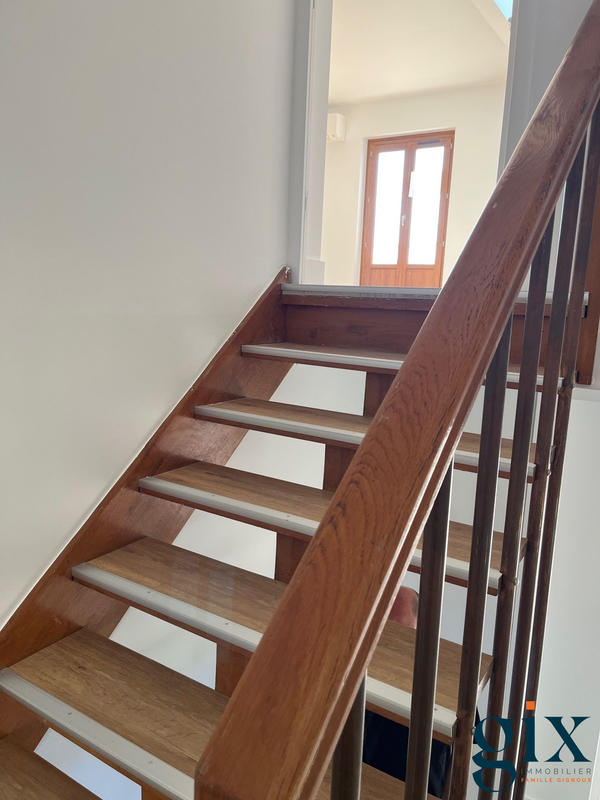 Appartement - 81 m² - 4 pièces