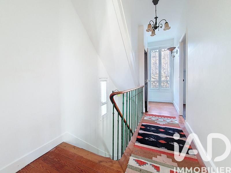 Maison - 92 m² - 6 pièces