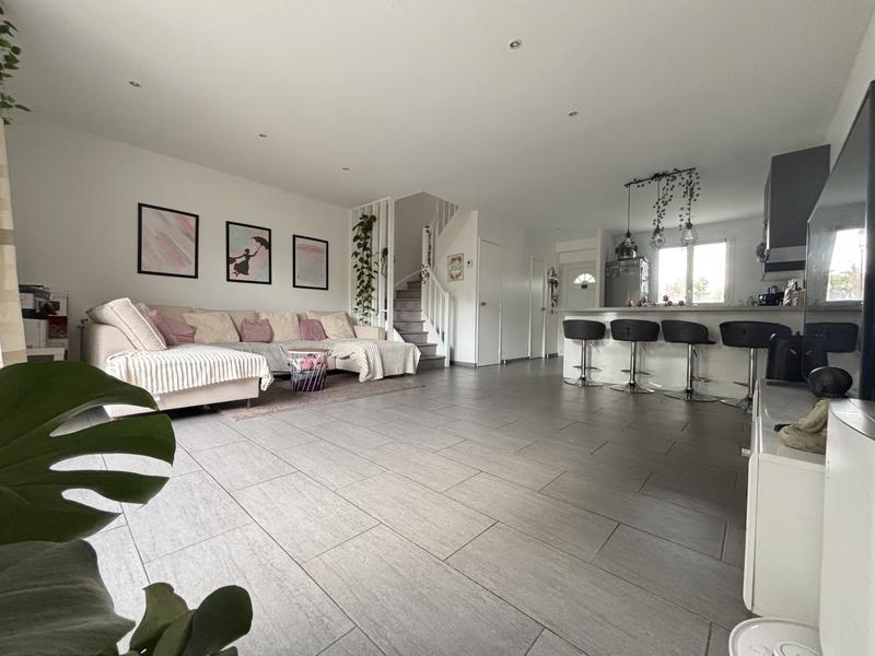 Maison - 84 m² - 5 pièces