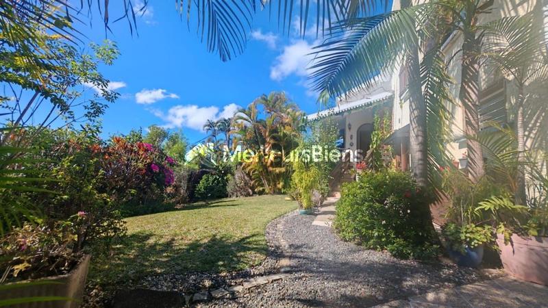 Maison - 167 m² - 7 pièces