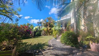 Maison - 167 m² - 7 pièces