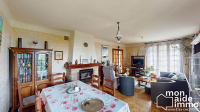 Maison - 127 m² - 7 pièces