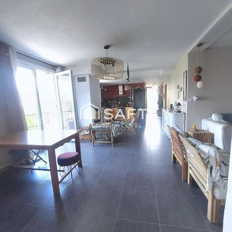 Appartement - 136 m² - 5 pièces