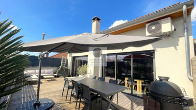 Appartement - 170 m² - 7 pièces