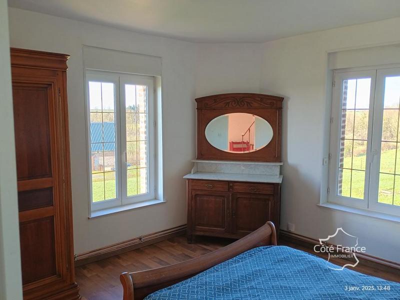 Propriété - 185 m² - 8 pièces