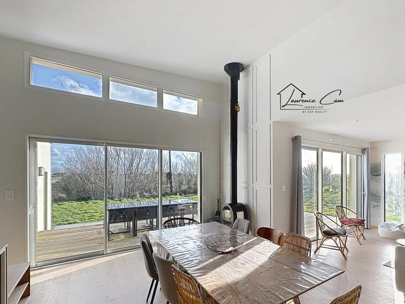 Maison contemporaine - 129 m² - 6 pièces