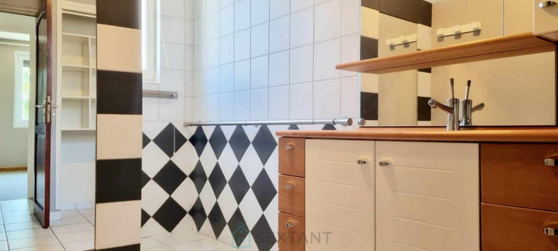 Maison - 139 m² - 4 pièces