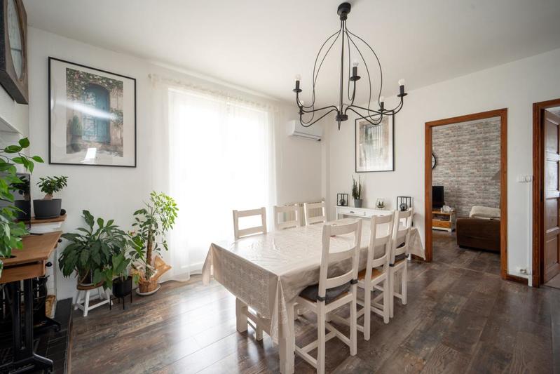 Maison - 110 m² - 5 pièces