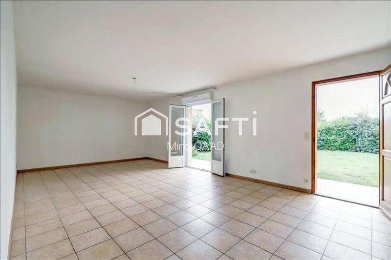 Maison - 92 m² - 4 pièces