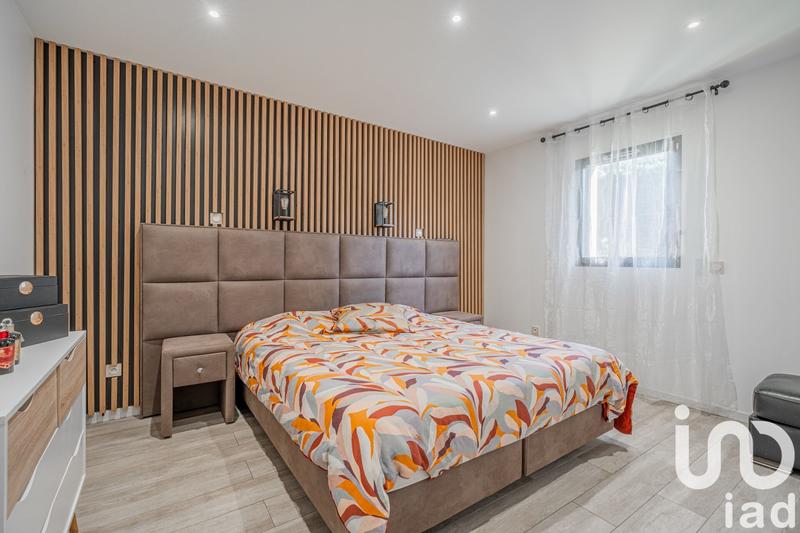 Maison - 184 m² - 7 pièces