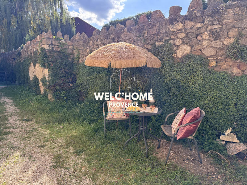 Maison - 98 m² - 5 pièces