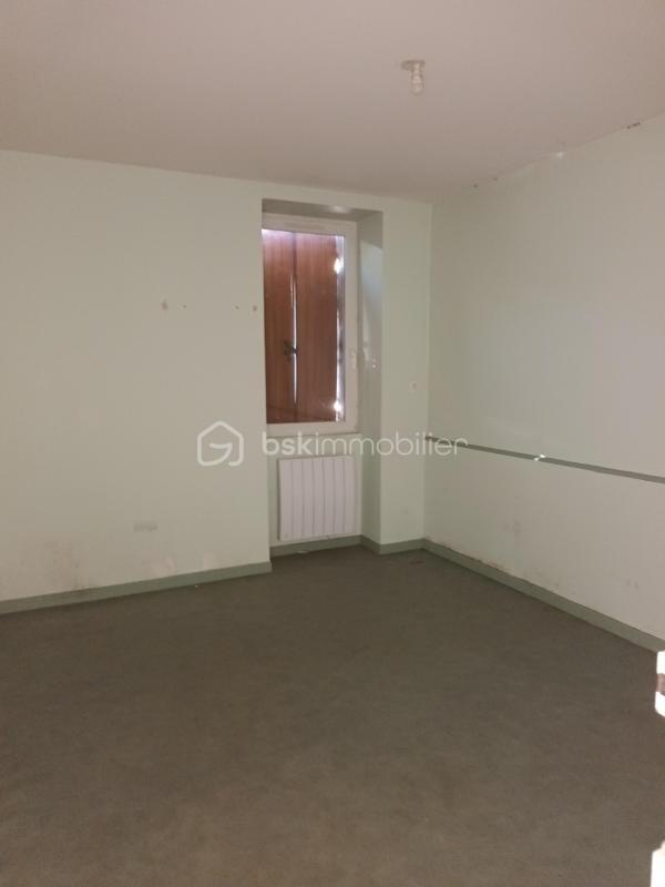 Corps de ferme - 379 m² - 14 pièces