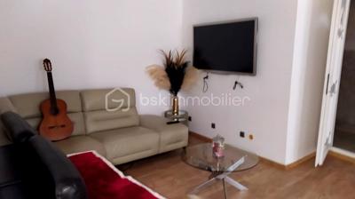 Immeuble - 187 m² - 8 pièces