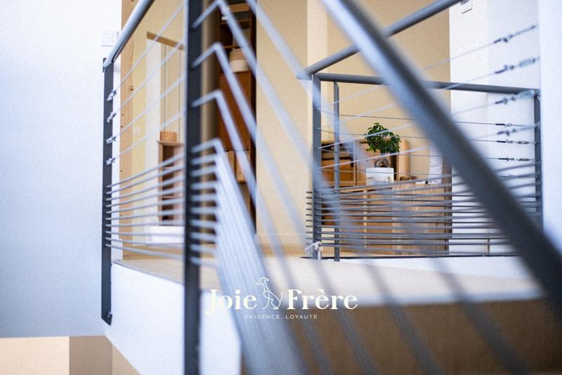 Maison ancienne - 221 m² - 8 pièces