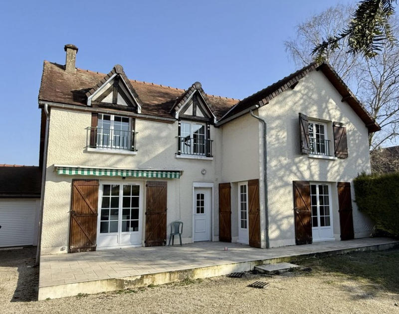 Maison - 167 m² - 6 pièces