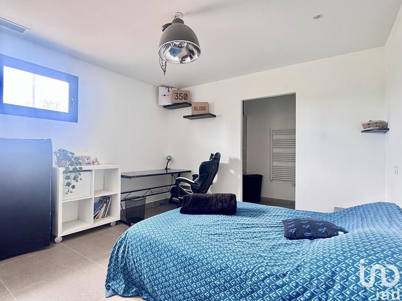 Maison - 225 m² - 5 pièces