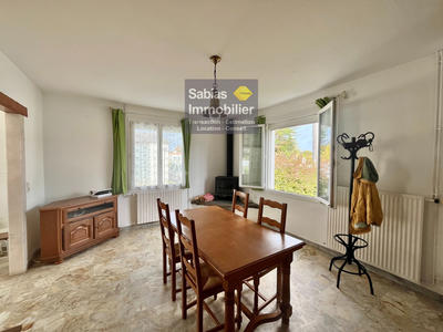 Maison - 96 m² - 4 pièces