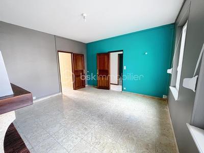 Maison - 146 m² - 8 pièces